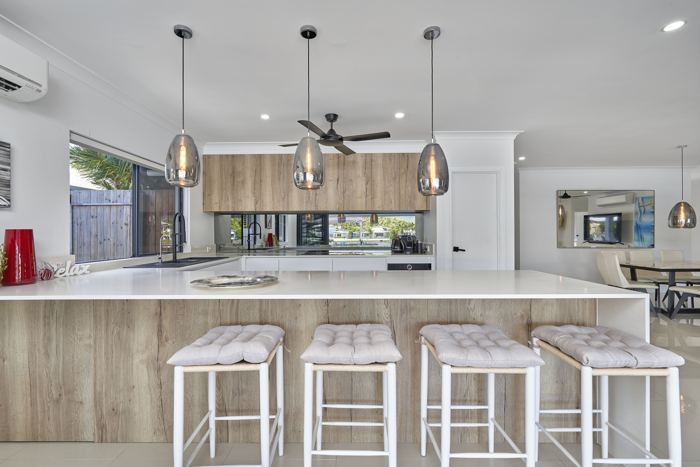 Example turnover photo — kitchen presentation