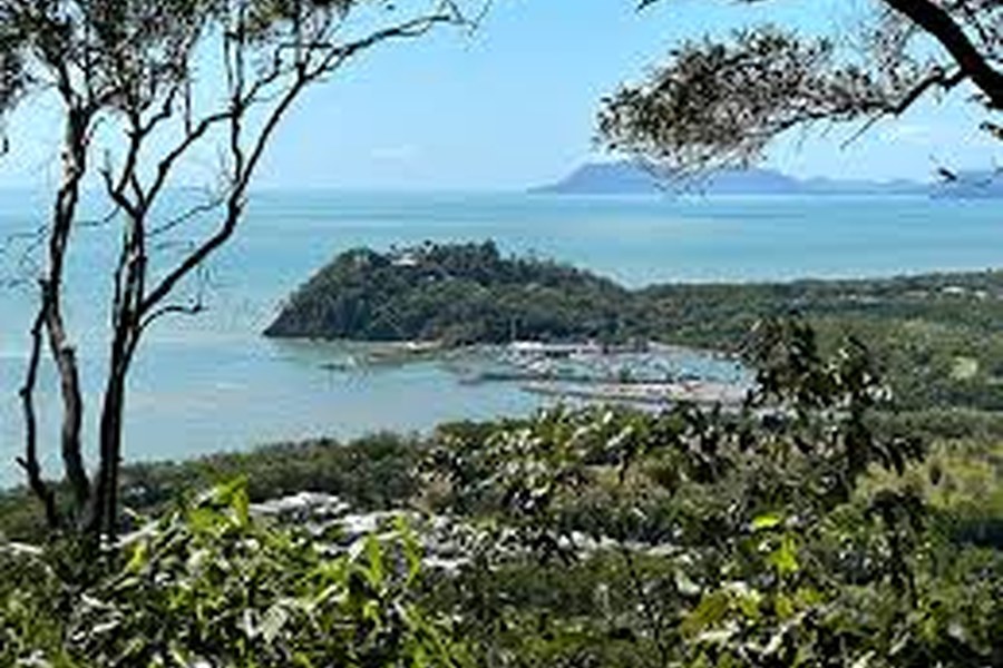 Earl Hill Summit Track